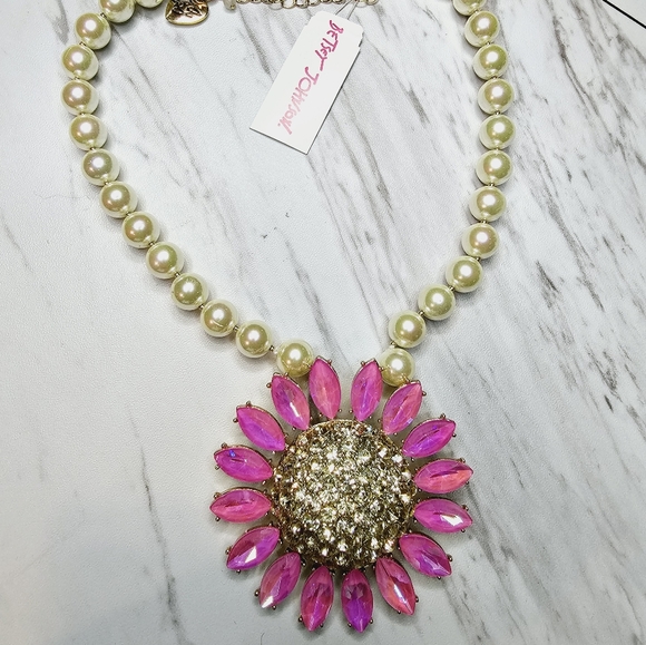 Betsey Johnson Necklace Large Pink Pave Daisy Flower With Faux Pearls & Crystals - Picture 11 of 12